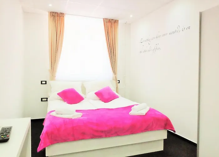 Guest house Luwiana 3*